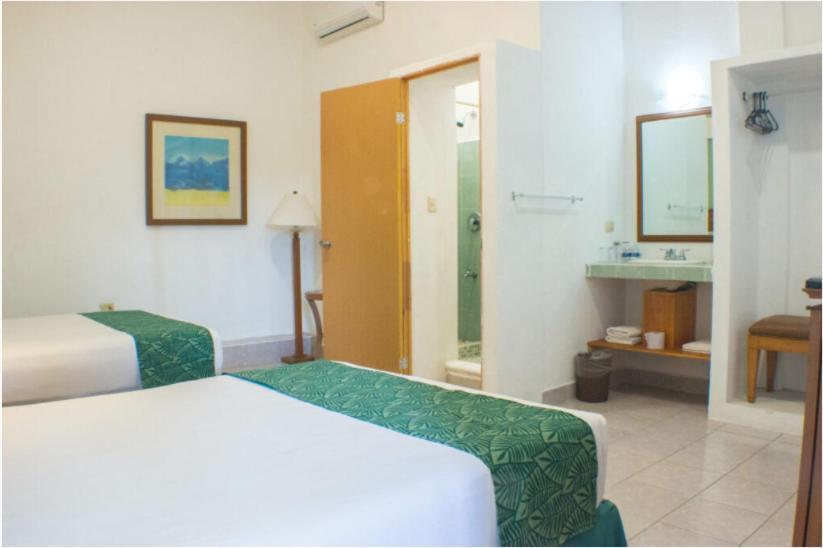 Hotel Central Station Тулум Екстер'єр фото
